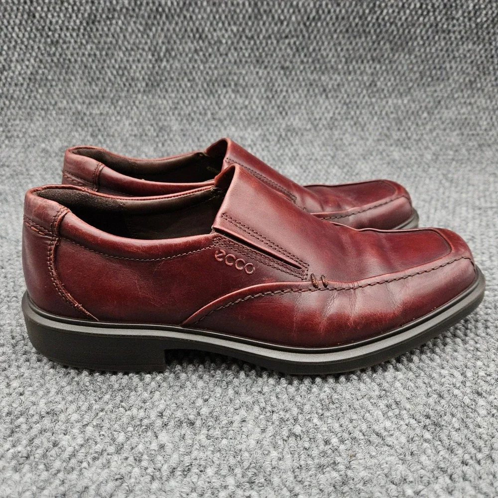 ECCO Helsinki (Men's 42) Burgundy Leather Slip On Loafers Dress Shoes Square Toe